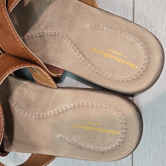 Cloudwalkers By Avenue Jackie Women's Leather Sandals Loop Toe Sz 11W - Picture 5 of 12